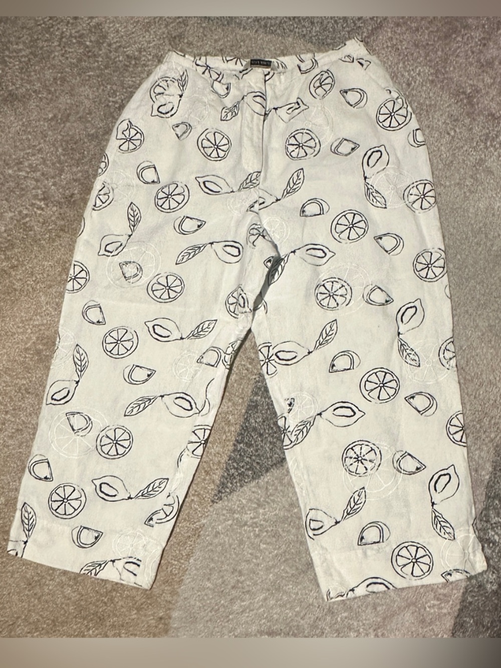 Laura Ashley Linen Citrus Lemon Print Cropped Pants Women’s Size 8 - Picture 3 of 8